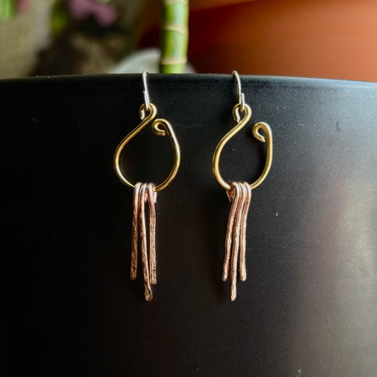 Mae Hoops
